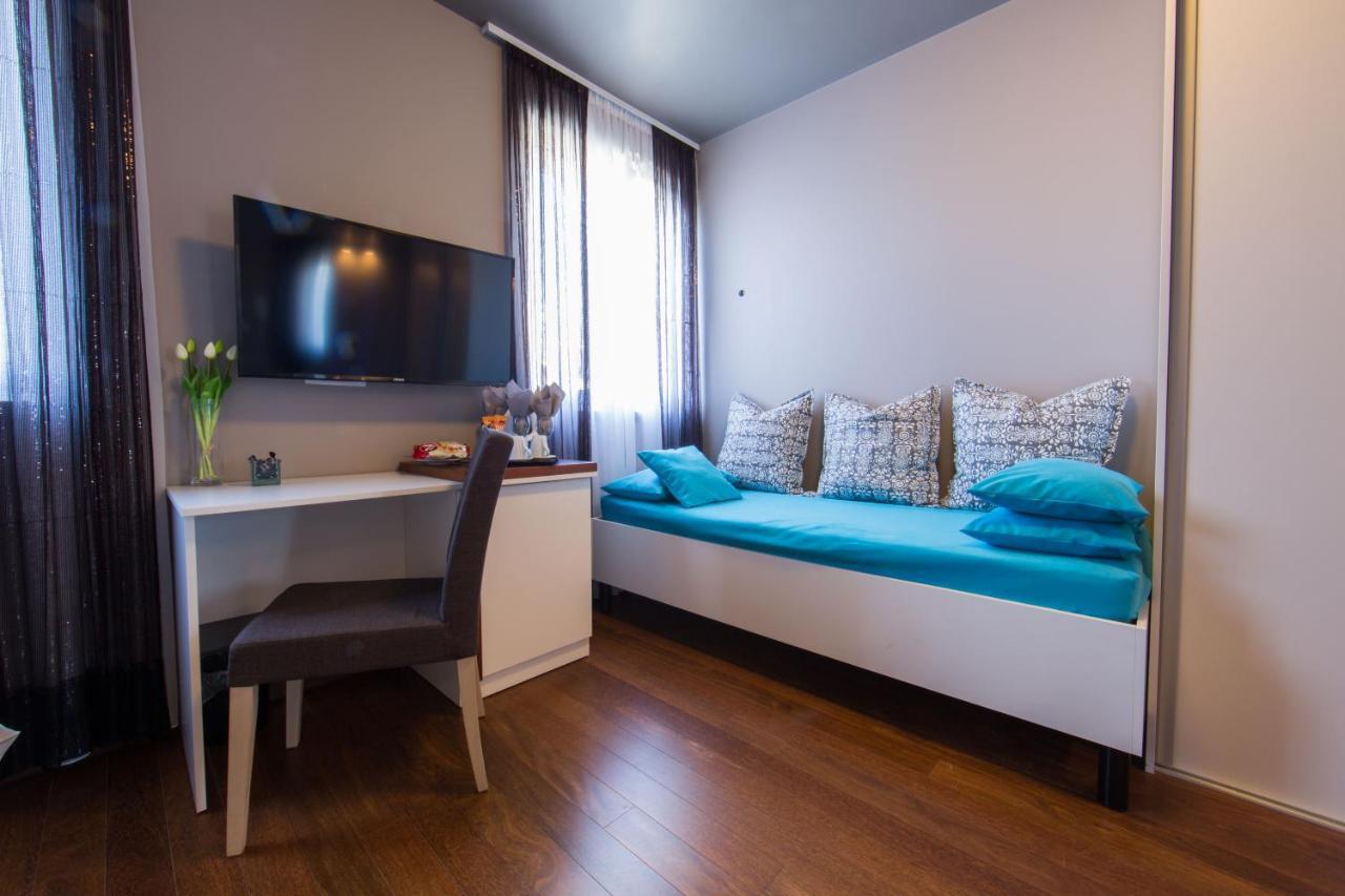 Luxury Rooms Silente Bacvice 2 สปลิท ภายนอก รูปภาพ